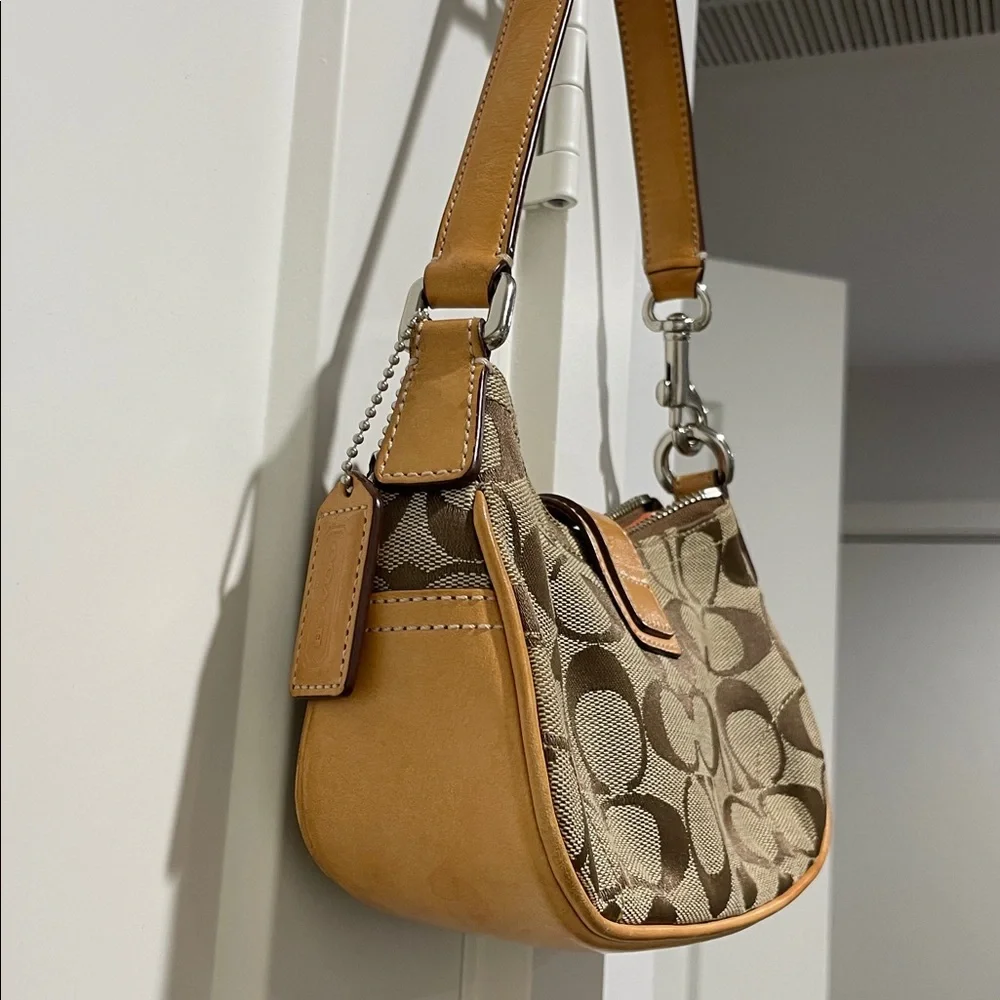 Coach Monogram Mini Demi Hamptons Buckle Bag - Picture 5 of 9